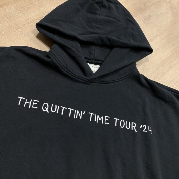 Zach Bryan 2024 The Quittin’ Time Tour Hoodie Size Medium M Black Oversized - Picture 2 of 7